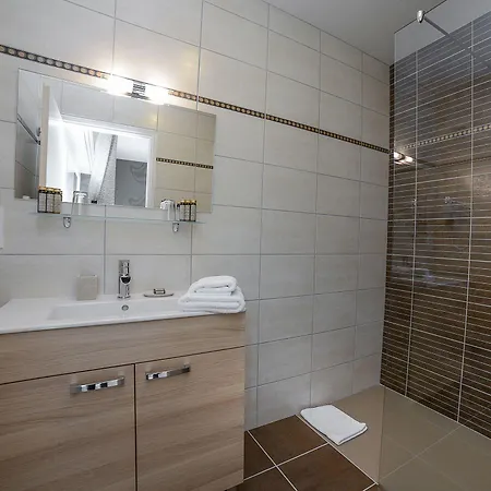 Ξενοδοχείο Novalaise Plage Novalaise