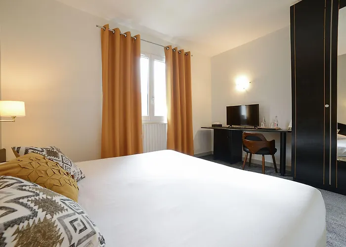 Hotell Novalaise Plage 2*