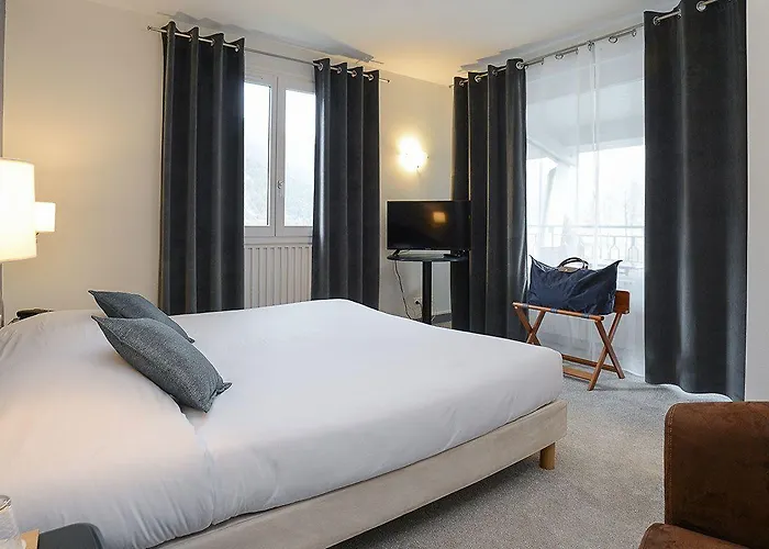 Hotell Novalaise Plage 2*