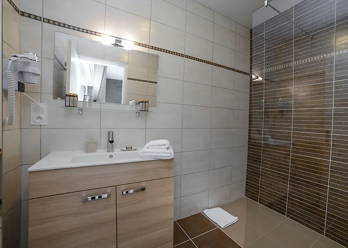 Hotell Novalaise Plage Novalaise