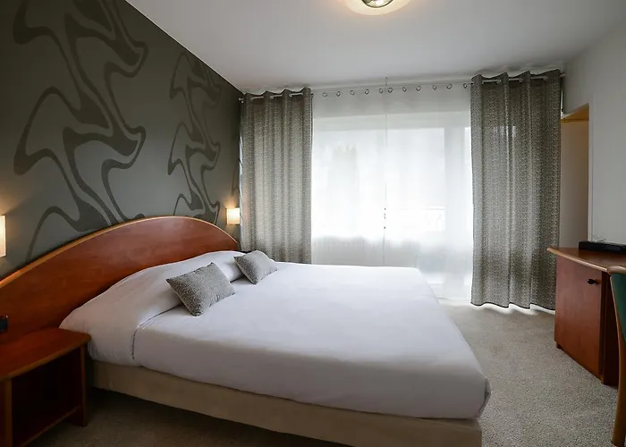Hotell Novalaise Plage 2*