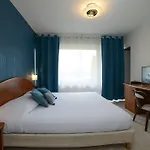Novalaise Plage Hotel
