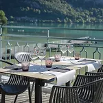 Novalaise Plage 2* Novalaise