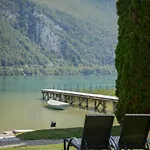 Hotel Novalaise Plage