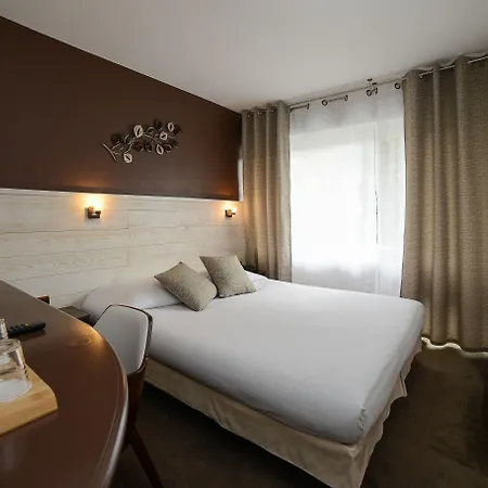 Szálloda Novalaise Plage 2*