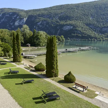 Hotel Novalaise Plage