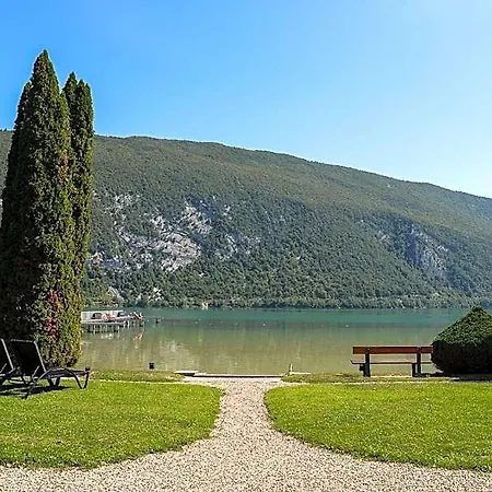 Novalaise Plage