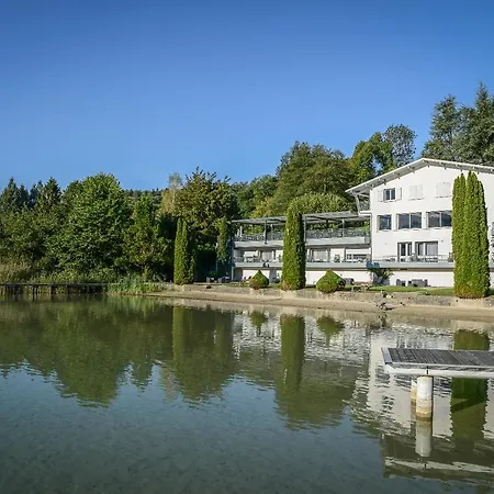 Hotel Novalaise Plage 2*