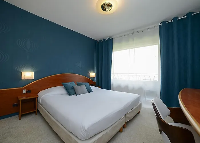 Novalaise Plage Hotell