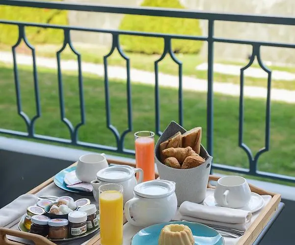 Novalaise Plage Hotell 2*